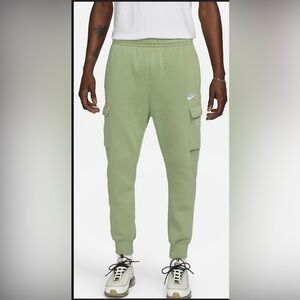 Nike Sportswear Club Fleece Cargo joggers